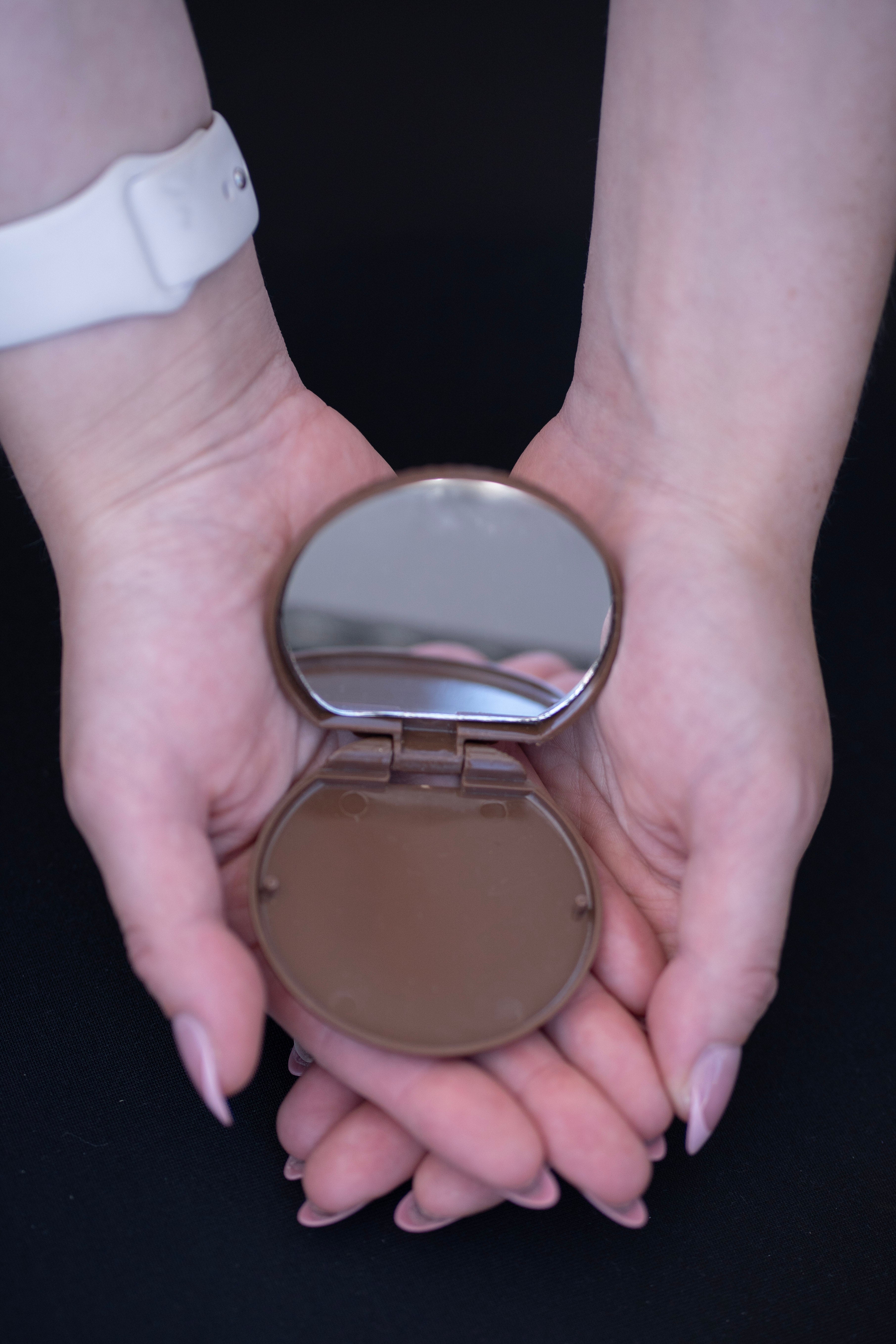 Mocha Decoden Compact Mirror